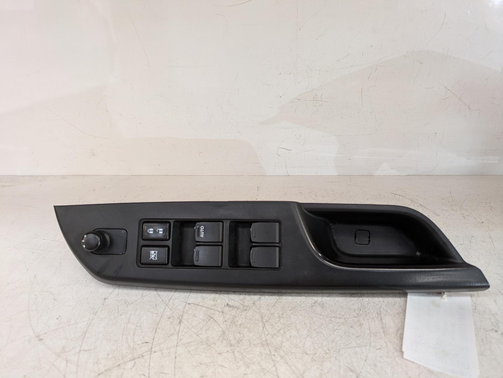 View Auto part Elect. Window Switch Suzuki Swift 2014