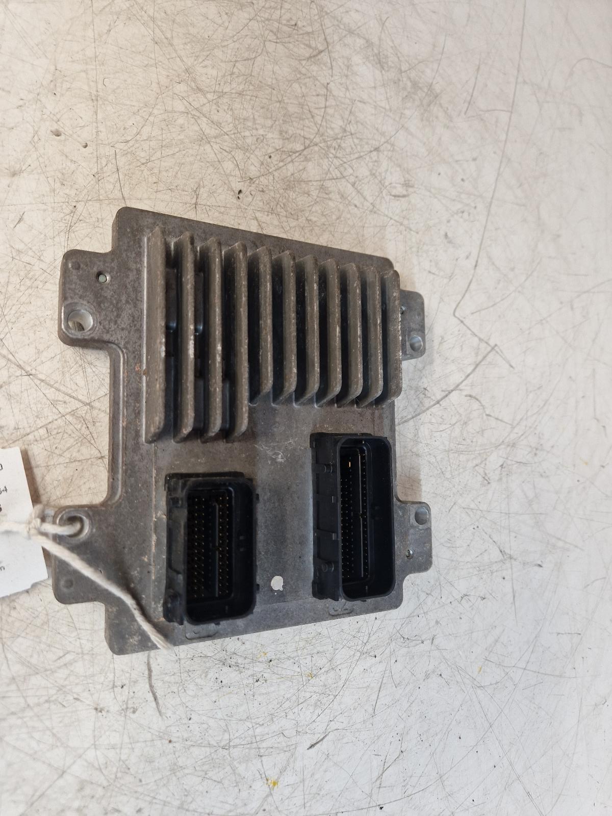 View Auto part ECU Vauxhall Astra 2013