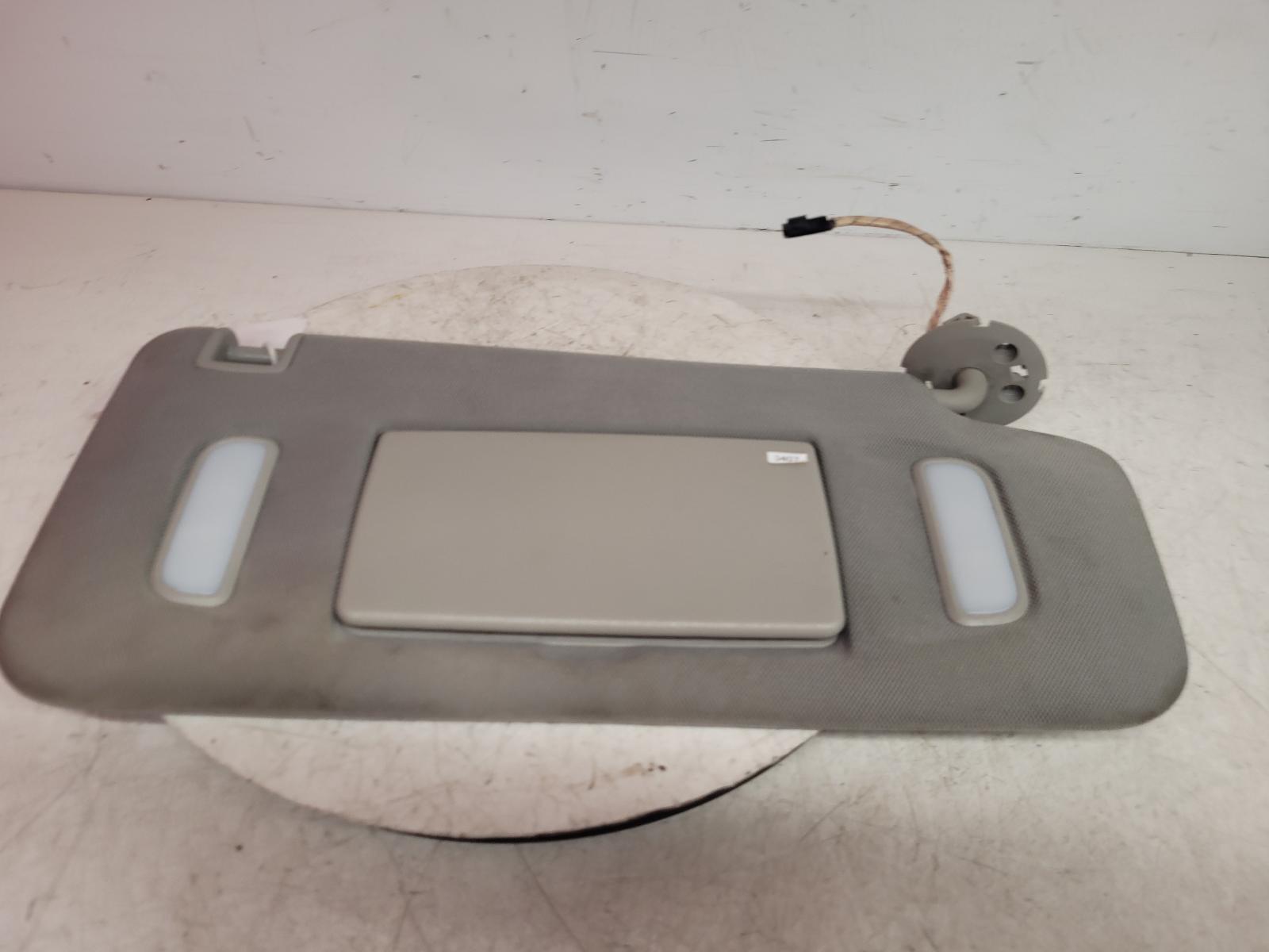 View Auto part Sun visor Vauxhall Mokka 2016