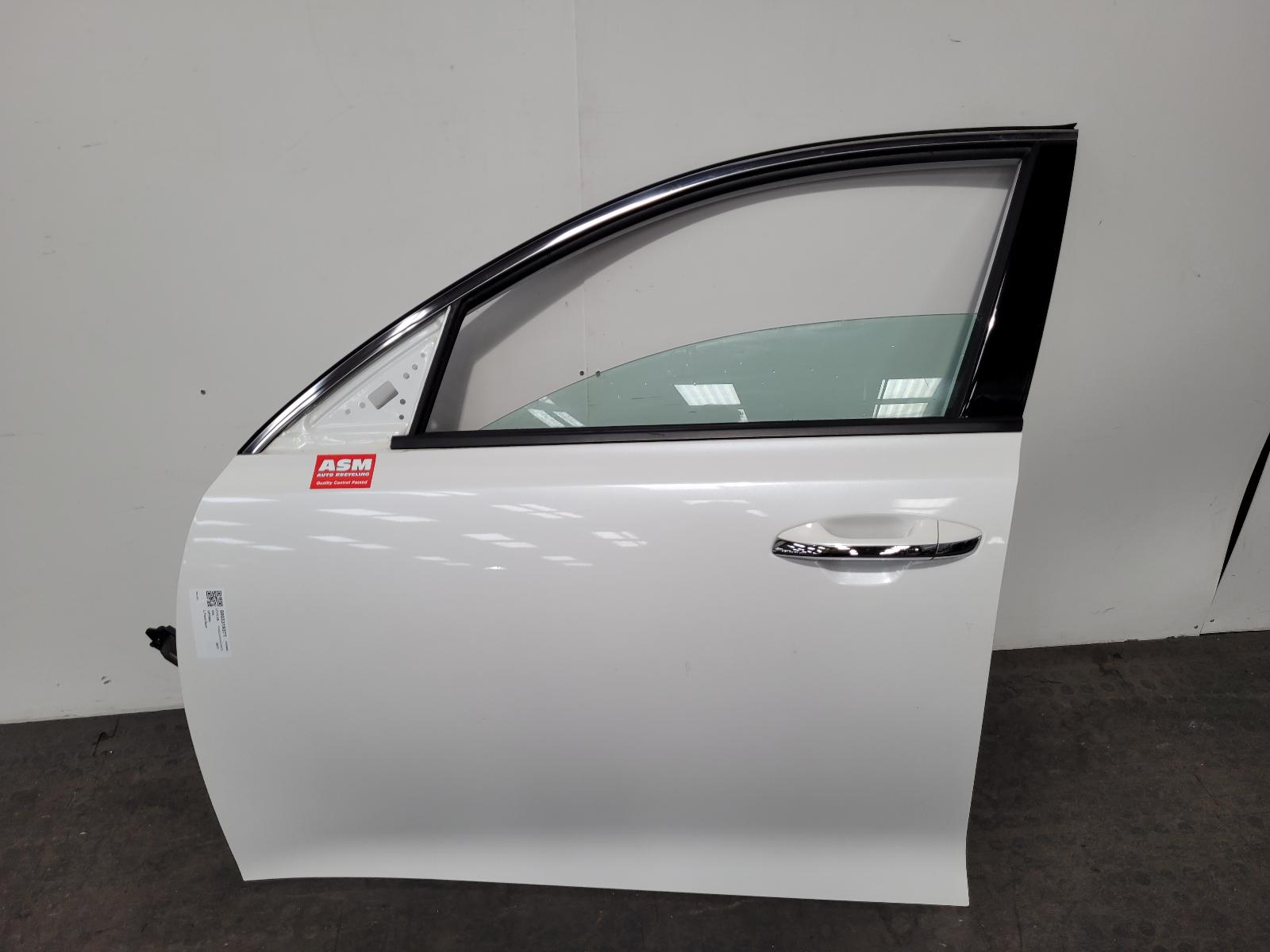 View Auto part L Front Door Kia Optima 2017