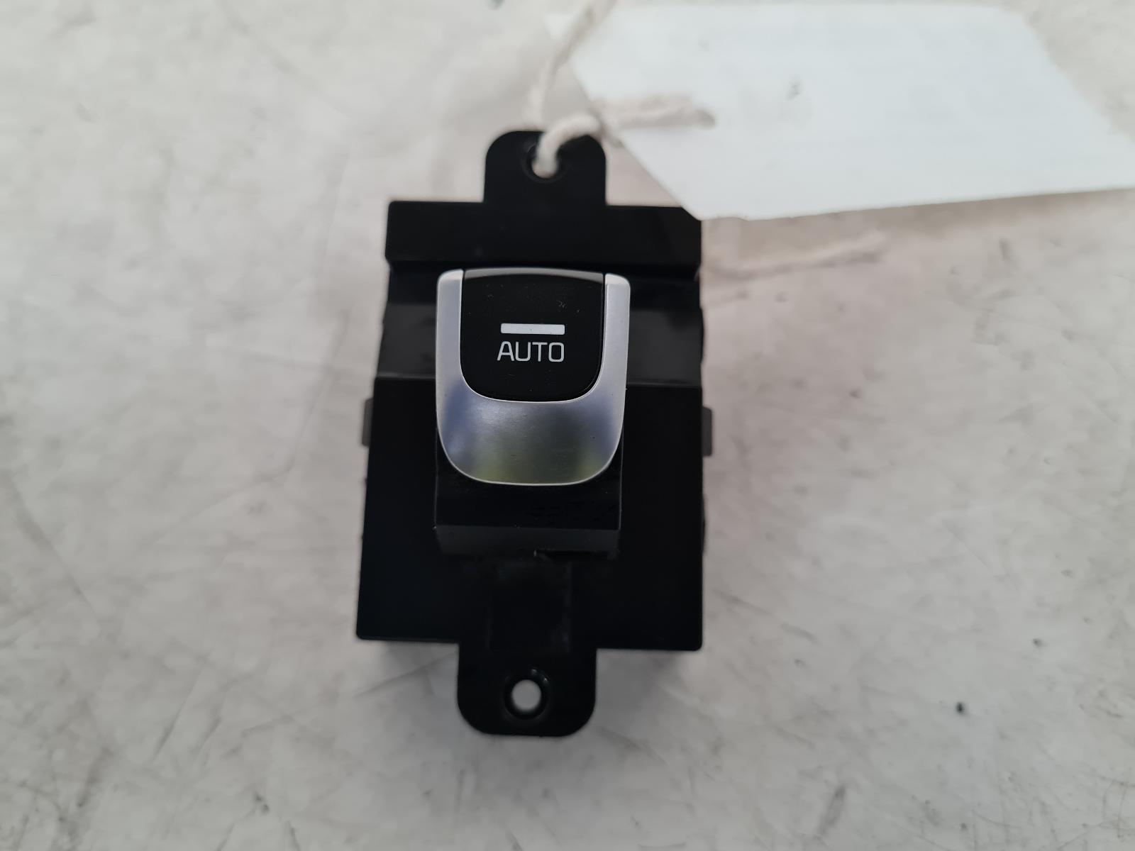 View Auto part Elect. Window Switch Kia Optima 2017