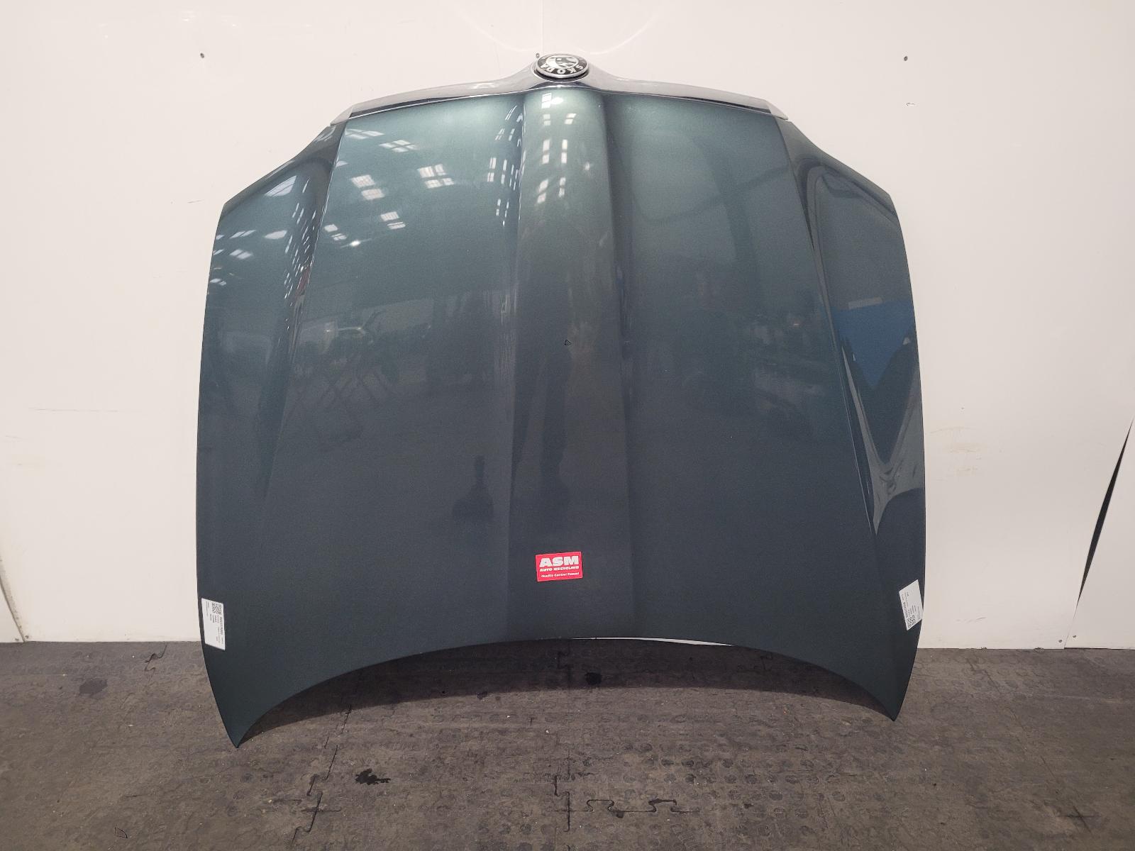 View Auto part Bonnet Skoda Superb 2013