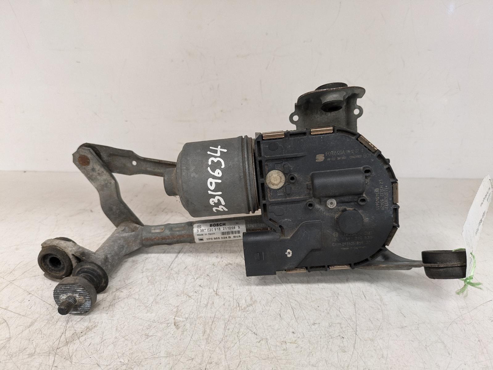View Auto part Wiper Motor Front Seat Leon 2010
