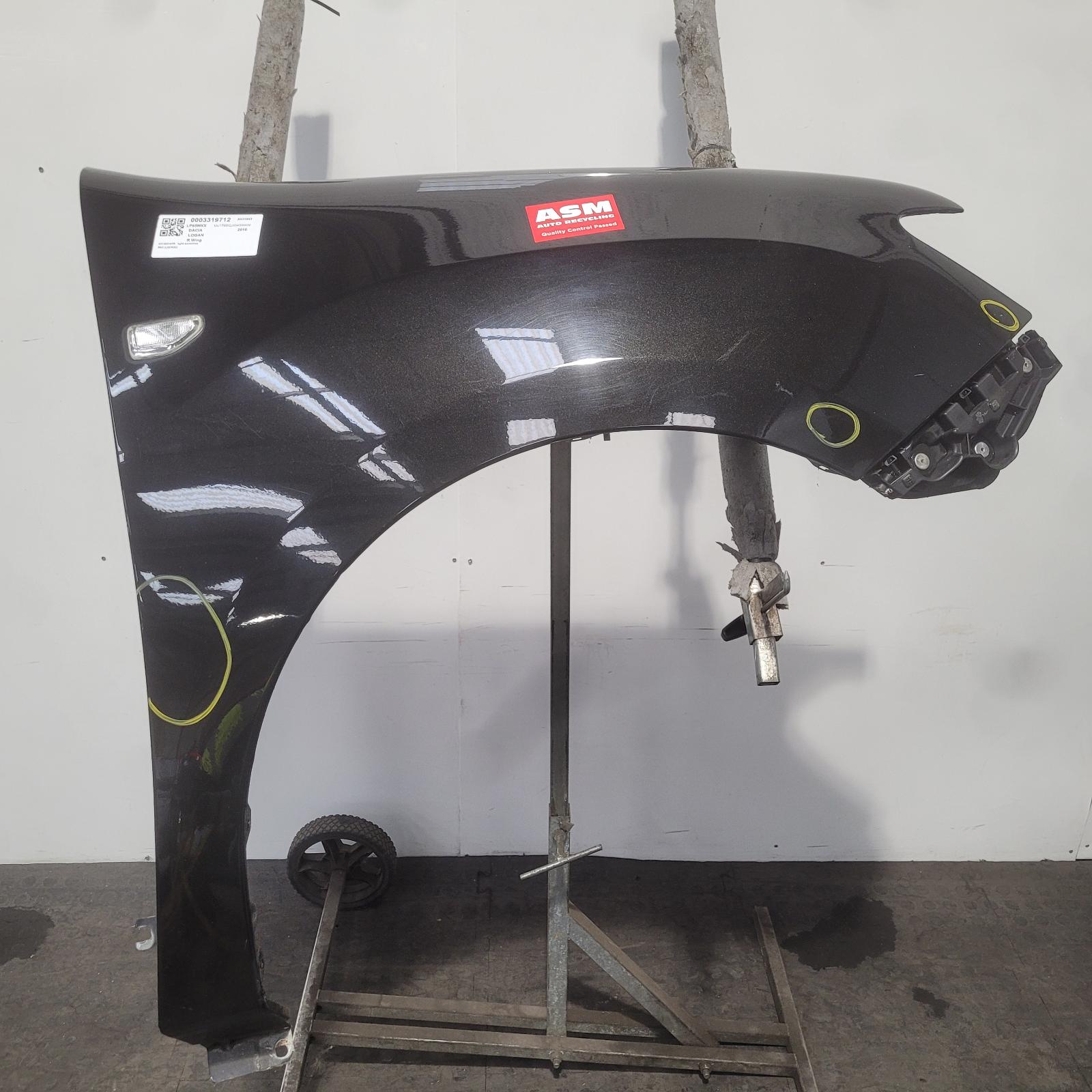 View Auto part R Wing Dacia Logan 2016