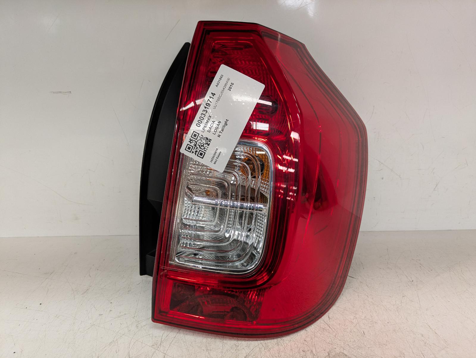 View Auto part R Taillight Dacia Logan 2016