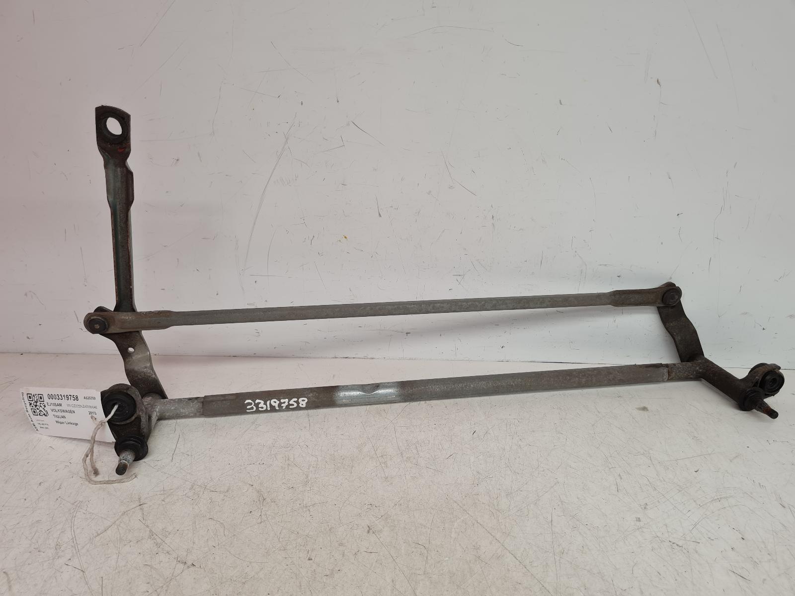 View Auto part Wiper Linkage Volkswagen Tiguan 2010