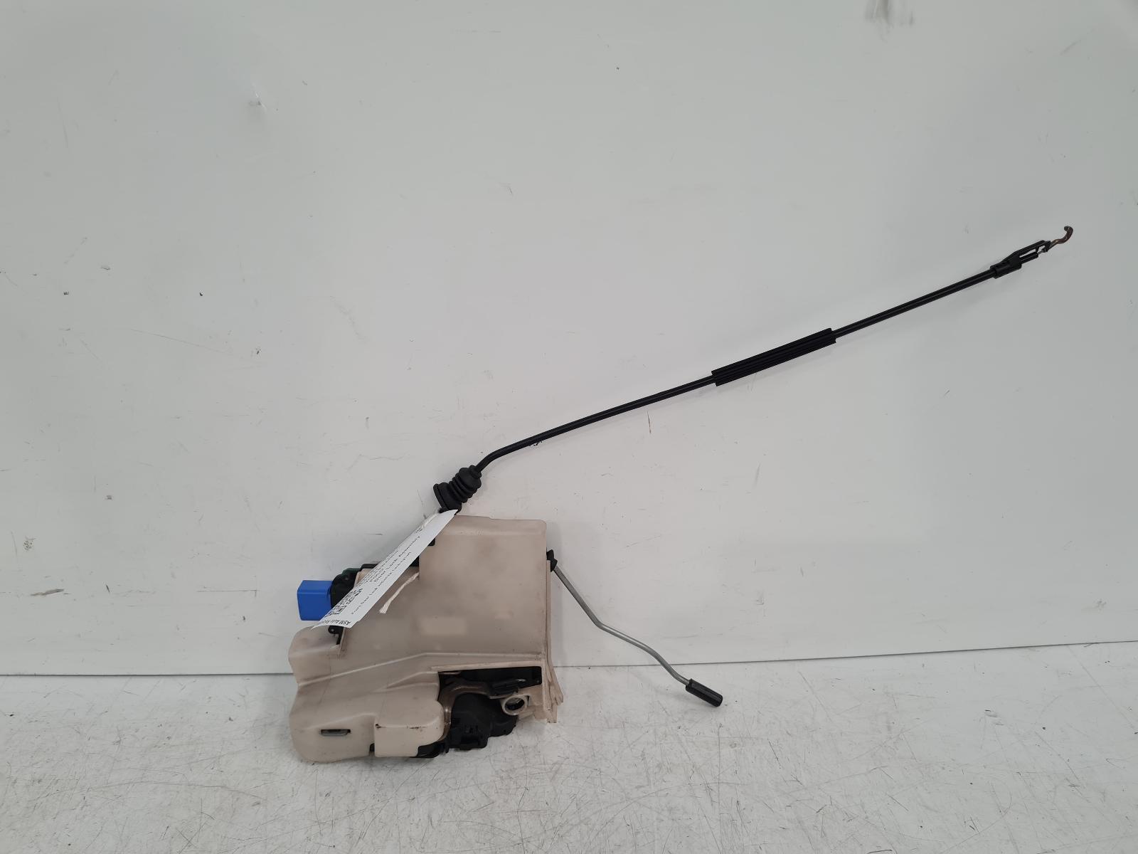 View Auto part Door Lock Assembly Volkswagen Polo 2003