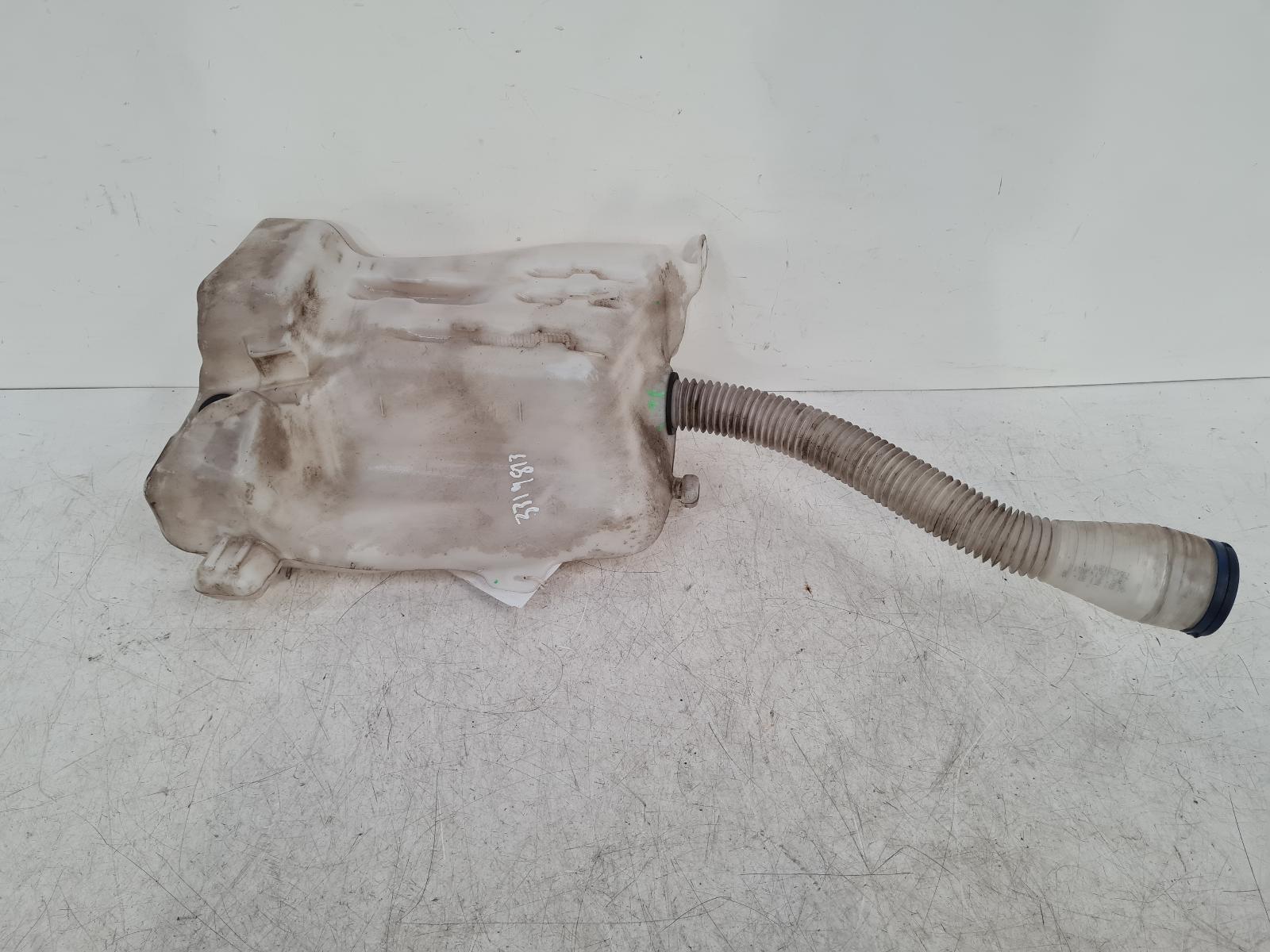 View Auto part Washer Bottle Citroen C4 2015