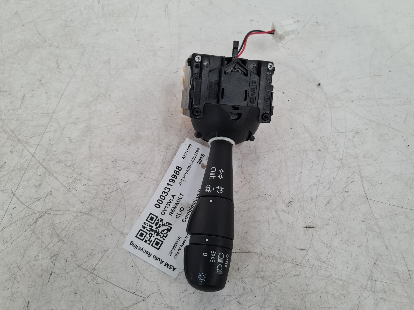 View Auto part Combination Switch Renault Clio 2015