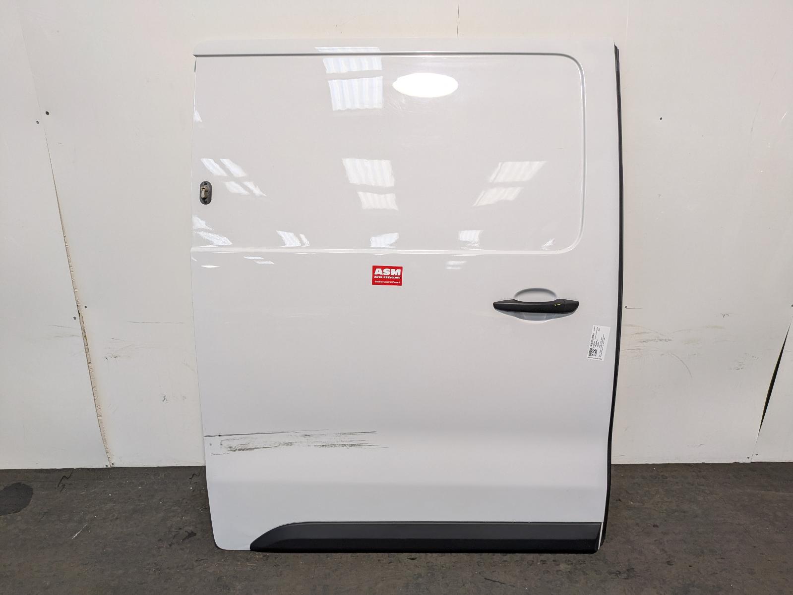 View Auto part Side Load Door Vauxhall Vivaro 2023
