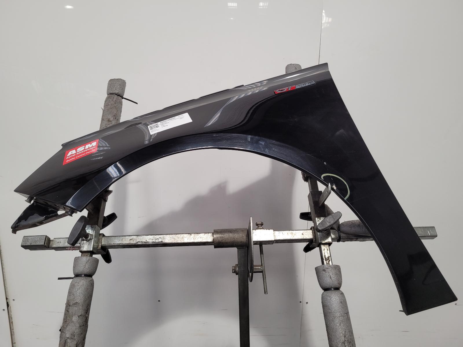 View Auto part L Wing Peugeot 308 2017