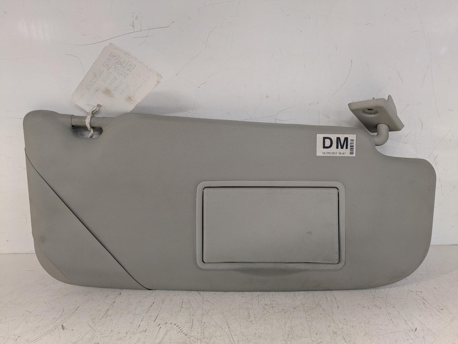 View Auto part Sun visor Nissan Qashqai 2012