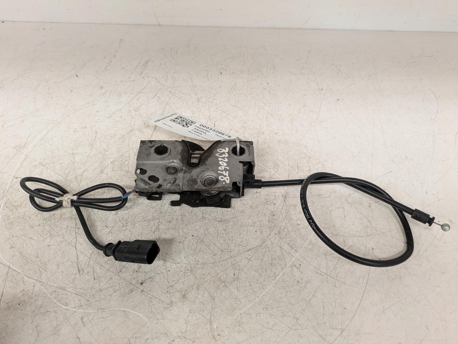 View Auto part Bonnet Latch Skoda Fabia 2015