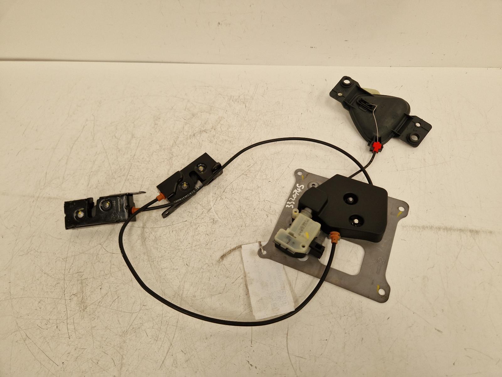 View Auto part Bootlid/Tailgate Lock Mini (bmw) Mini 2005