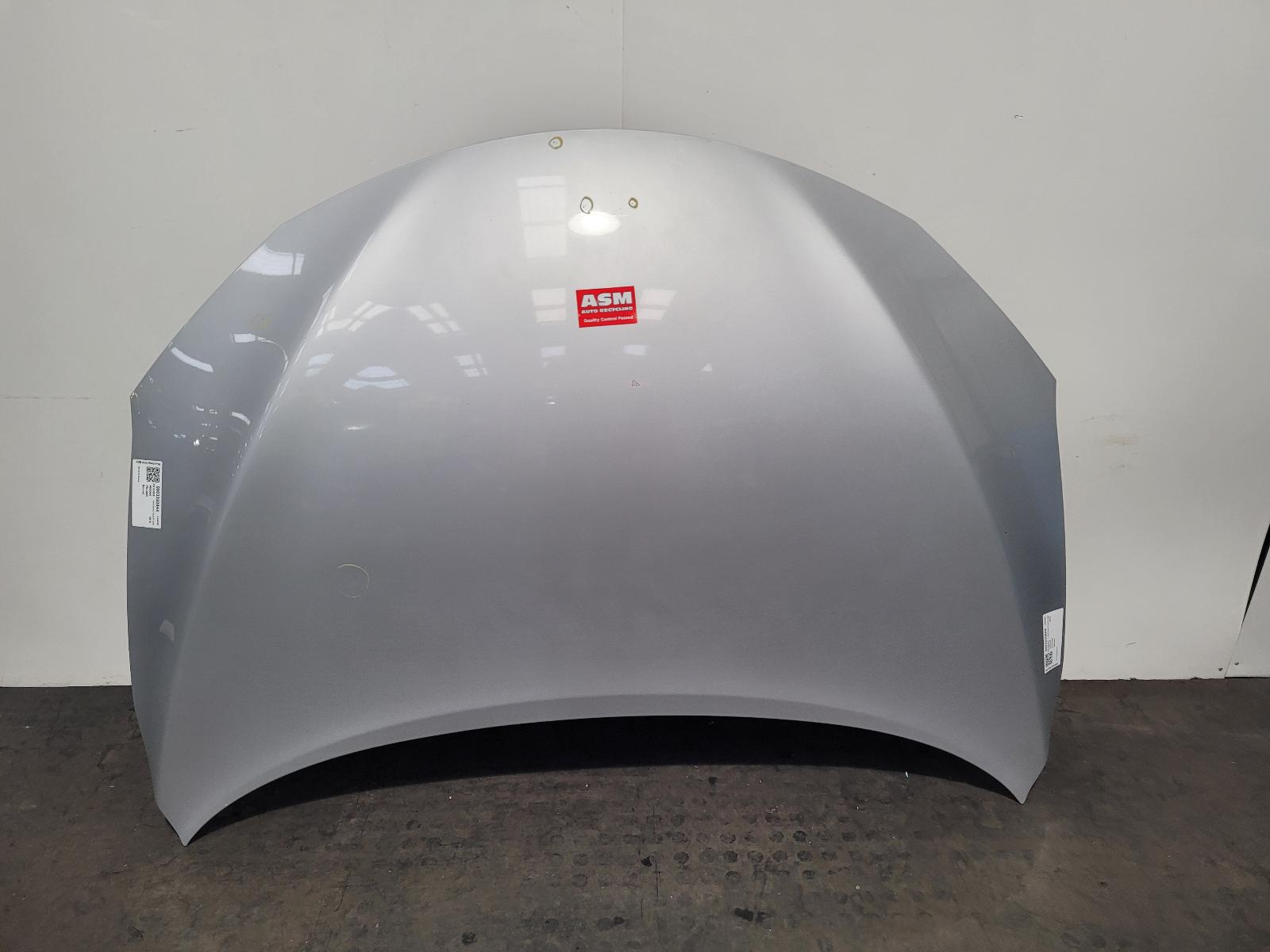 View Auto part Bonnet Nissan Pulsar 2016