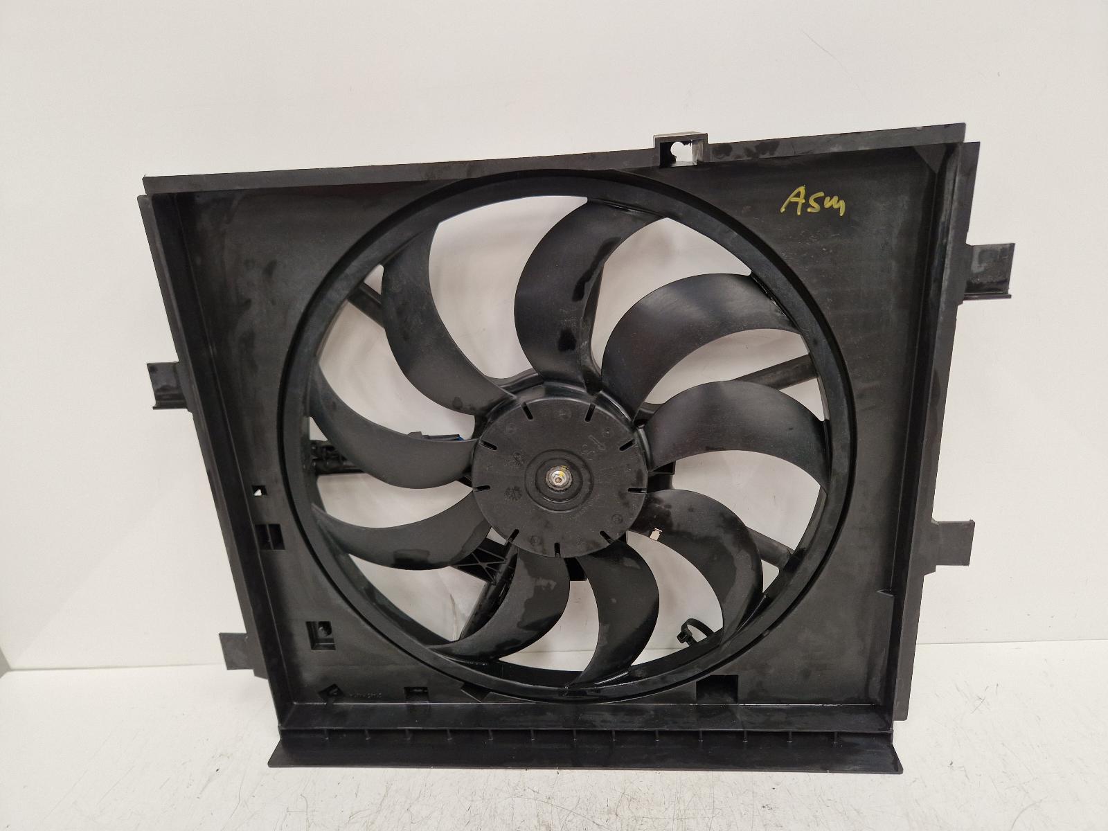 View Auto part Engine Cooling Motor Nissan Pulsar 2016