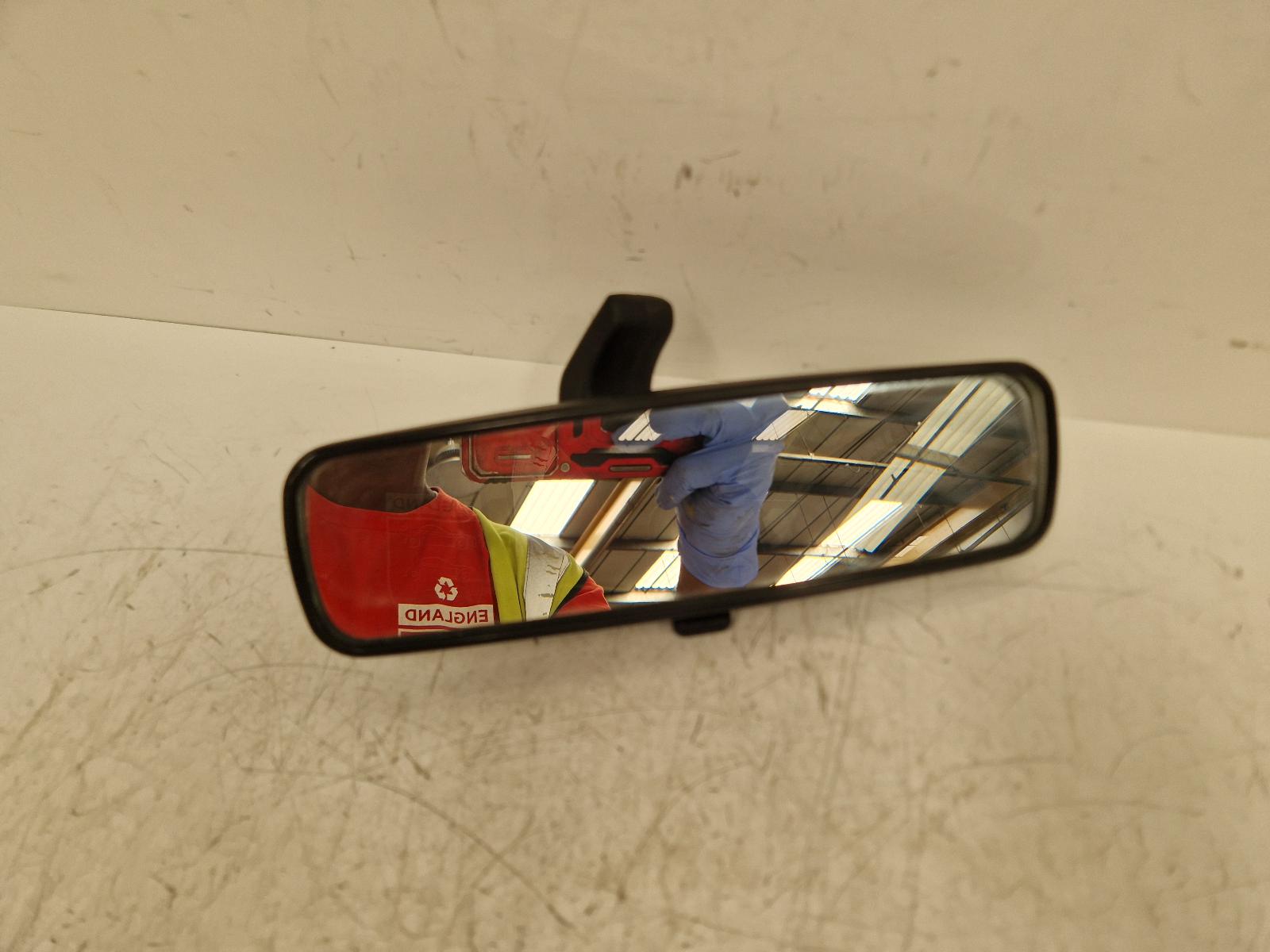 View Auto part Interior Mirror Nissan Pulsar 2016