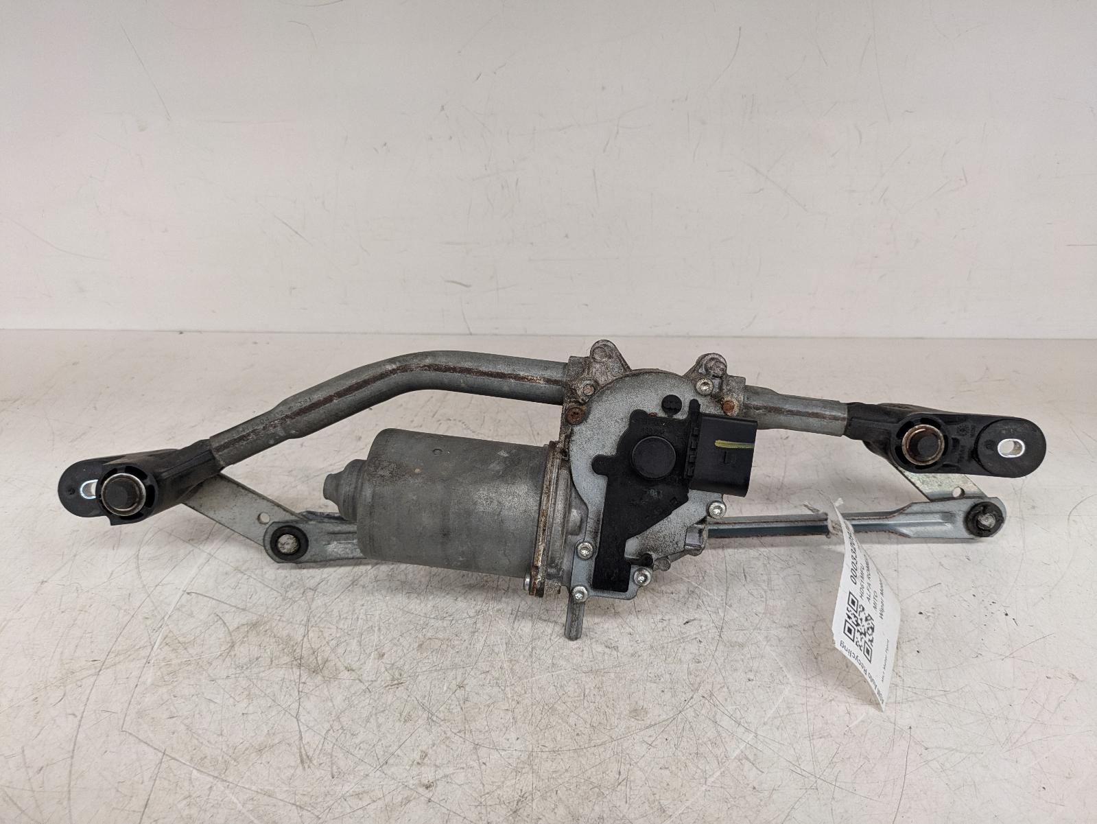 View Auto part Wiper Motor Front Alfa Romeo Mito 2012