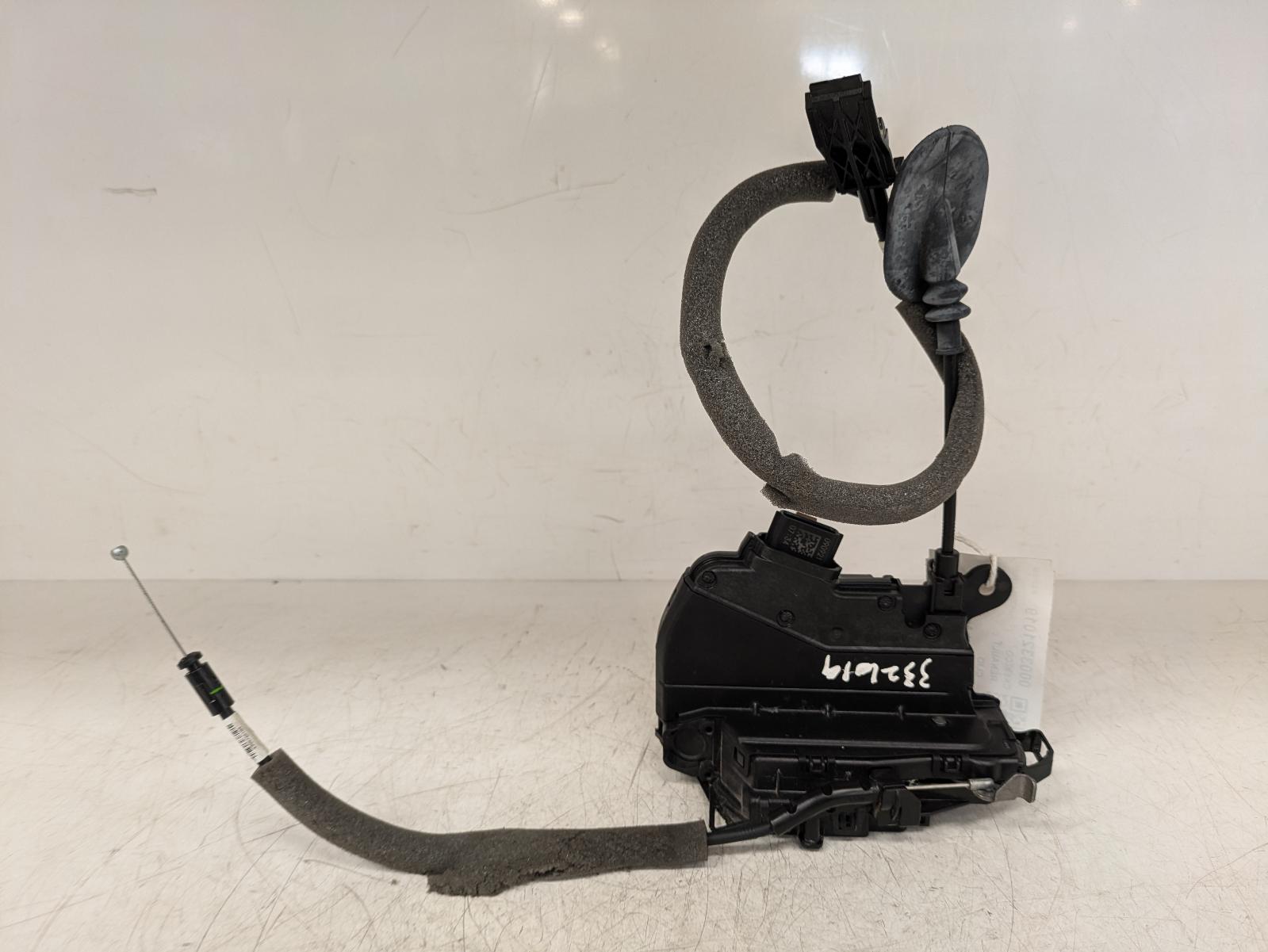 View Auto part Door Lock Assembly Renault Clio 2019