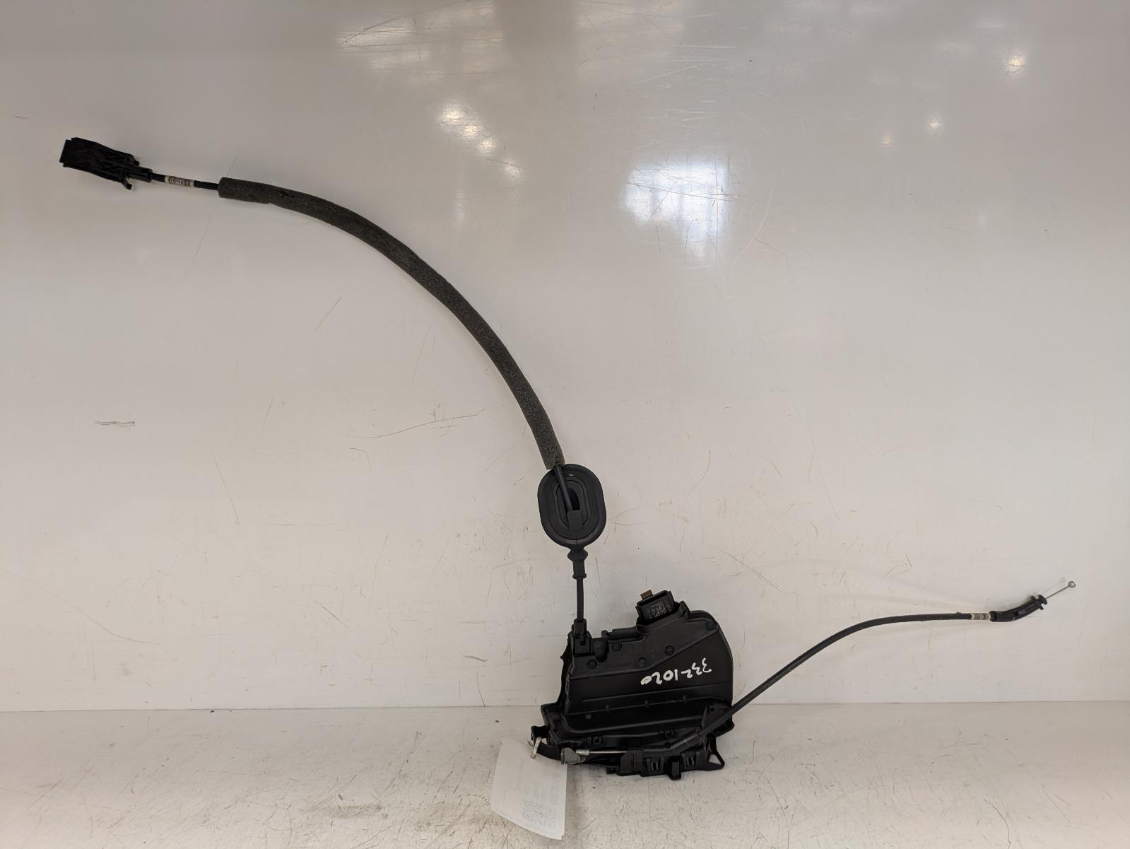 View Auto part Door Lock Assembly Renault Clio 2019
