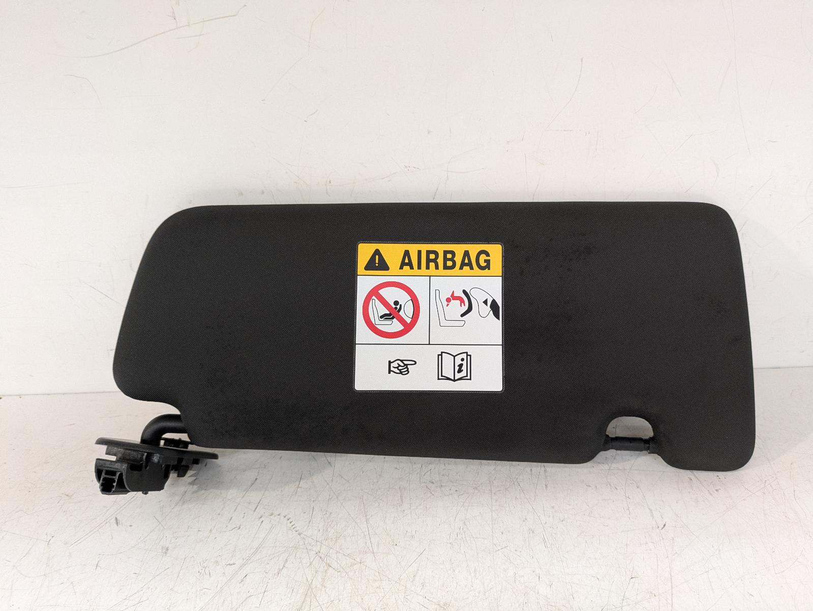 View Auto part Sun visor Renault Clio 2019