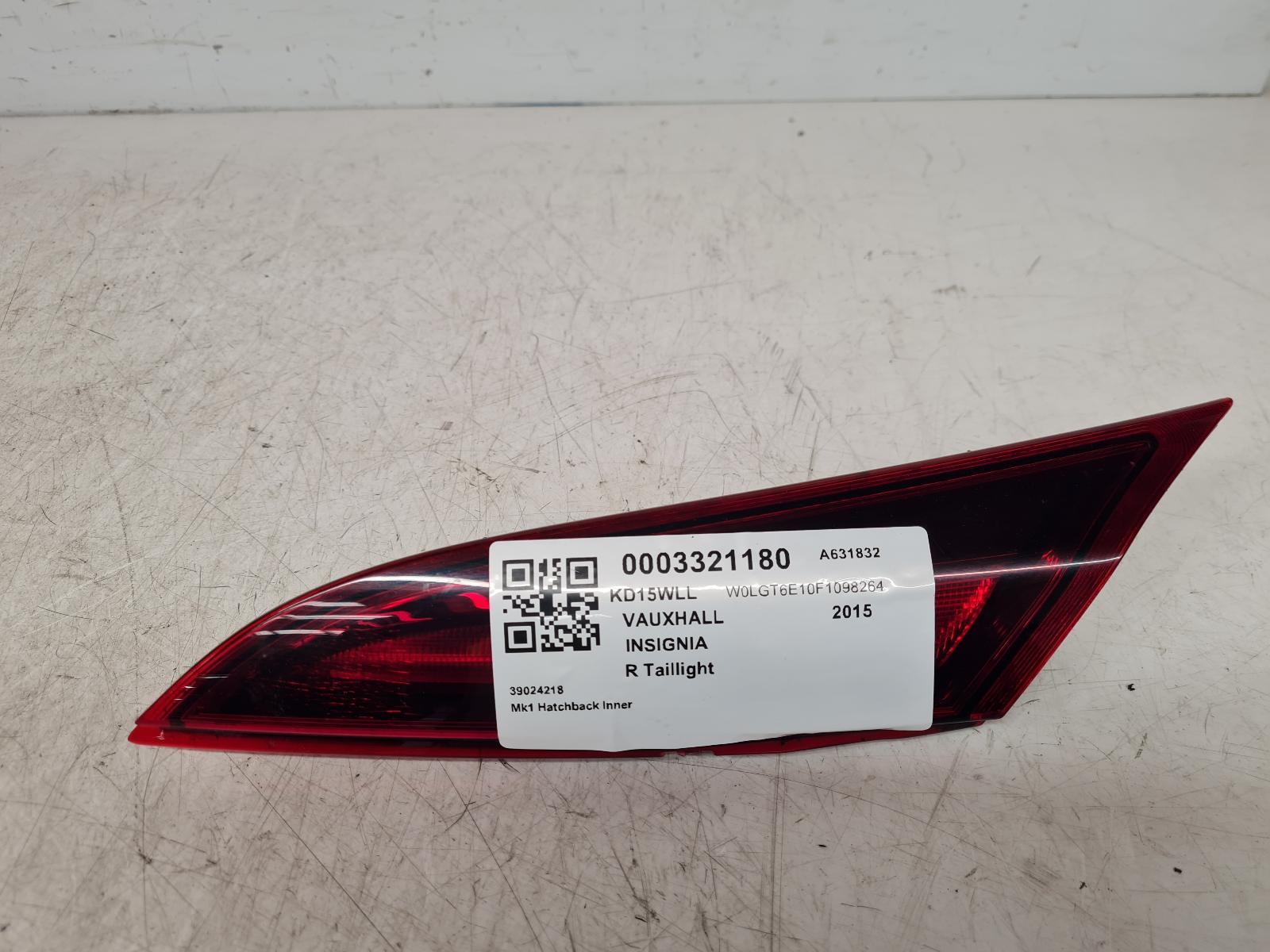 View Auto part R Taillight Vauxhall Insignia 2015