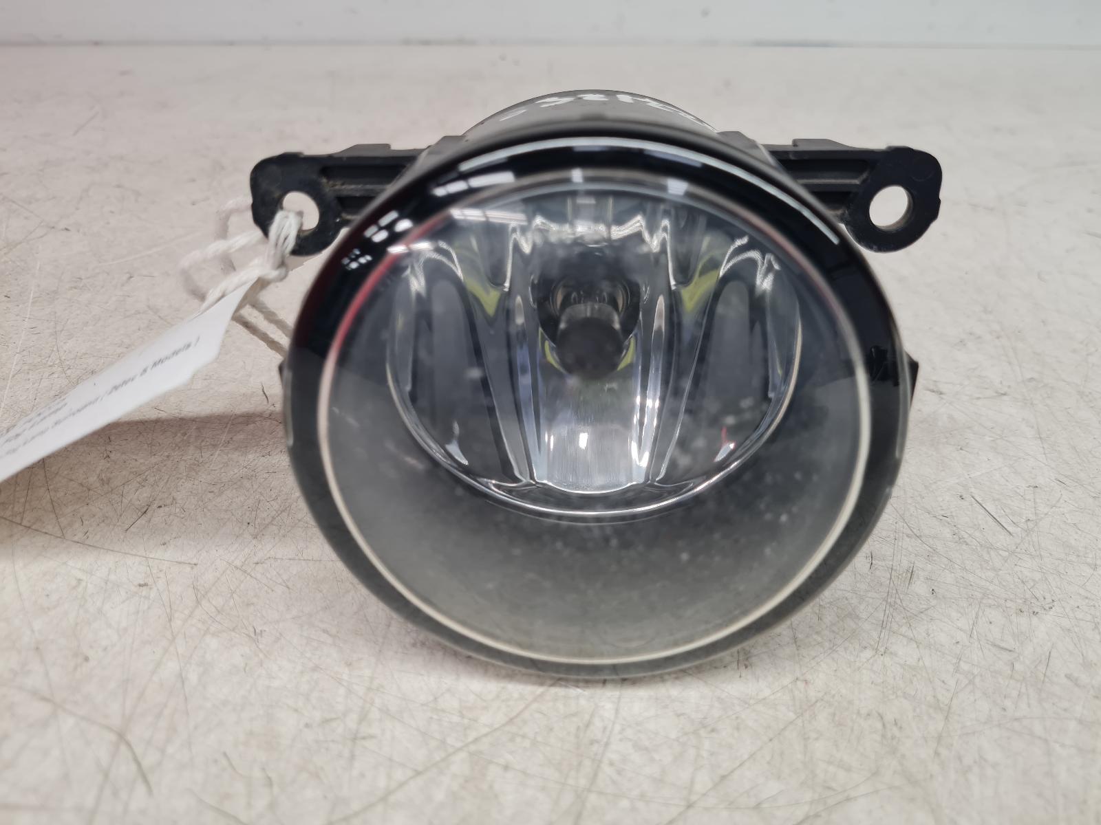 View Auto part Fog Lamp Ford Focus 2014