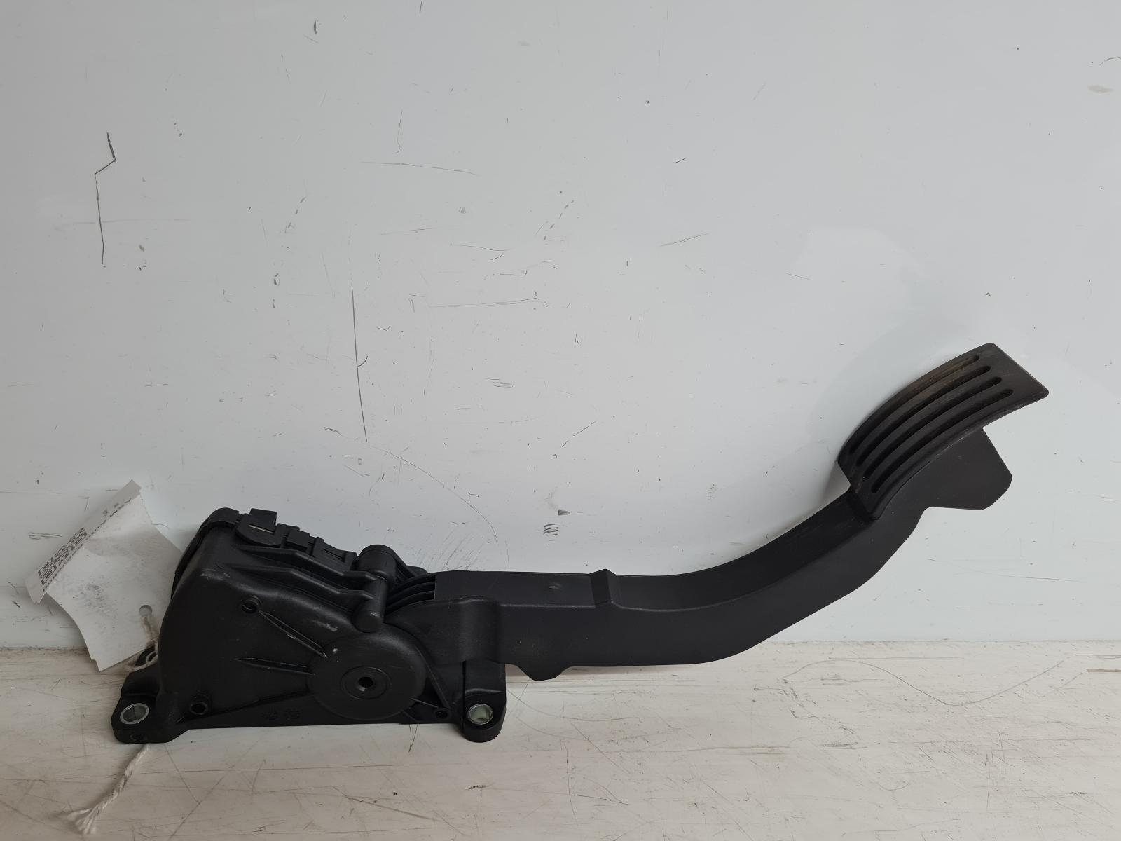 View Auto part Pedal Potentiometer Ford Kuga 2012