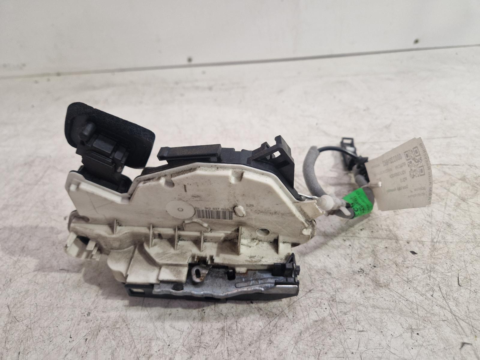 View Auto part Door Lock Assembly Volkswagen Polo 2011