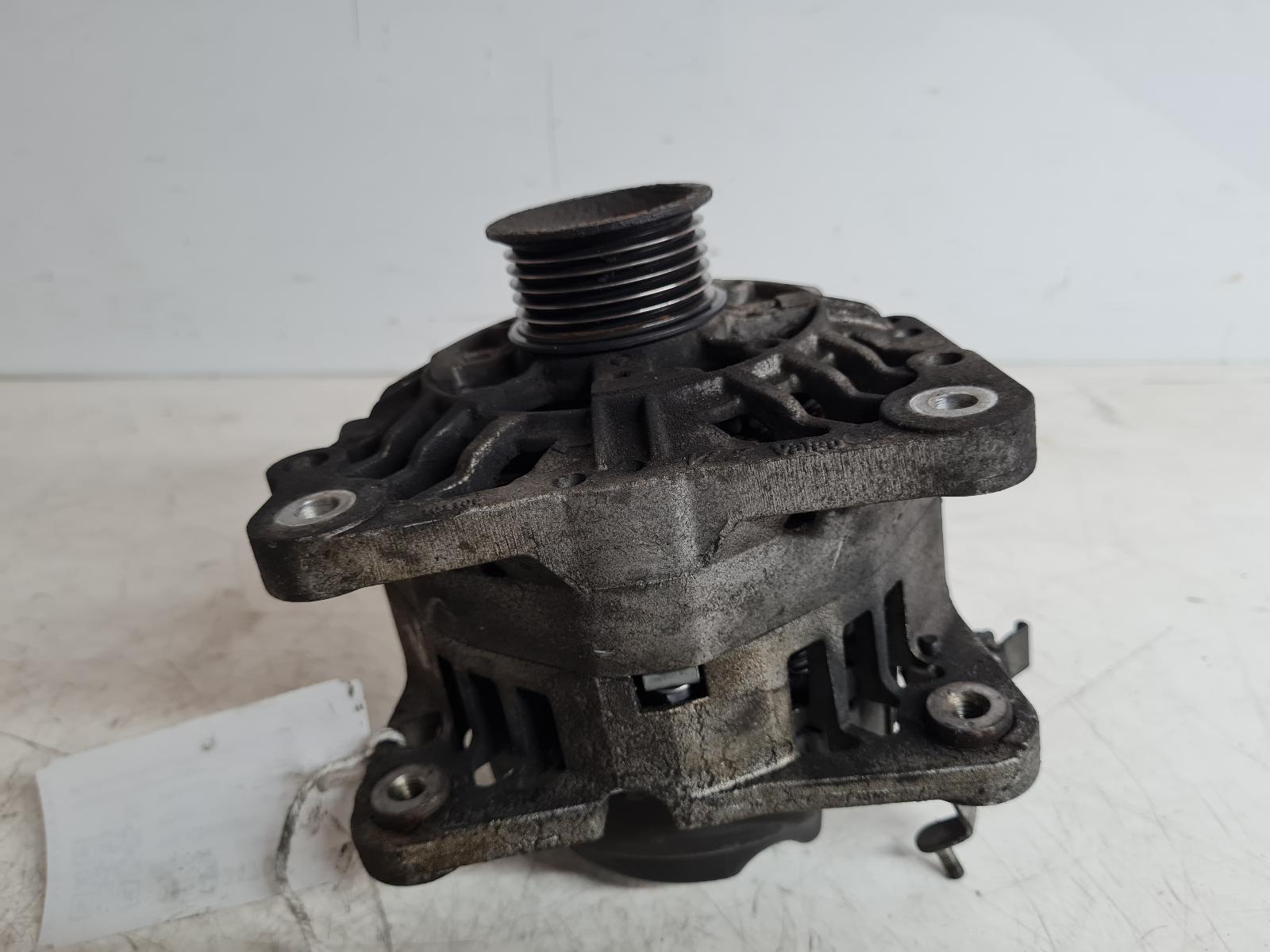 View Auto part Alternator Volkswagen Polo 2011