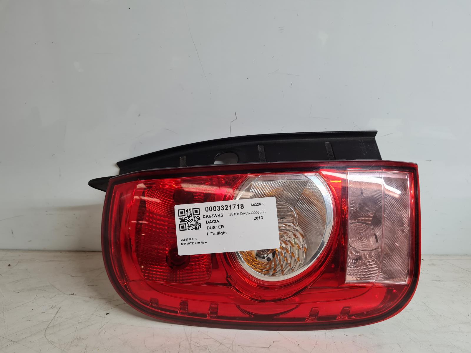 View Auto part L Taillight Dacia Duster 2013