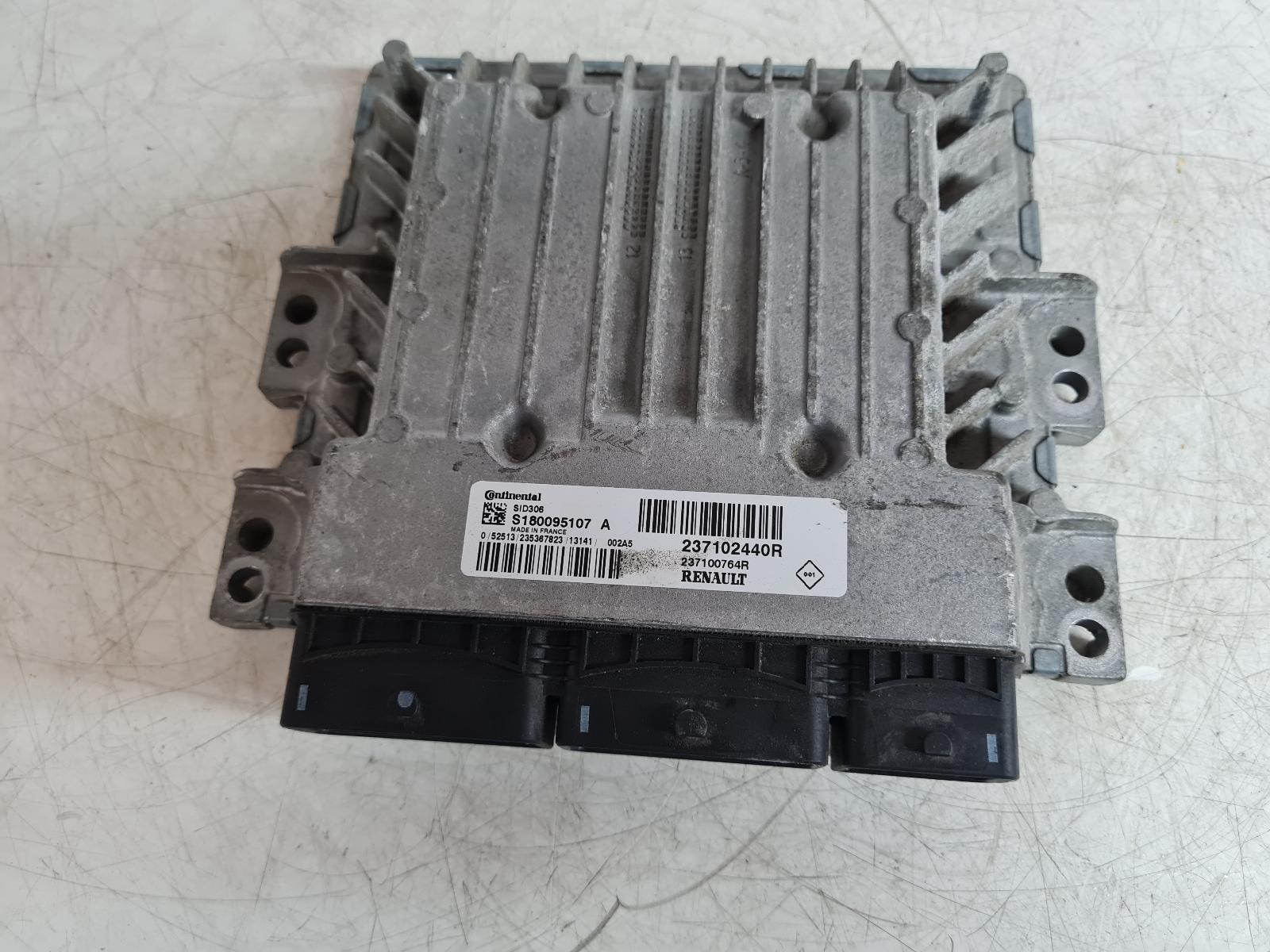View Auto part ECU Dacia Duster 2013