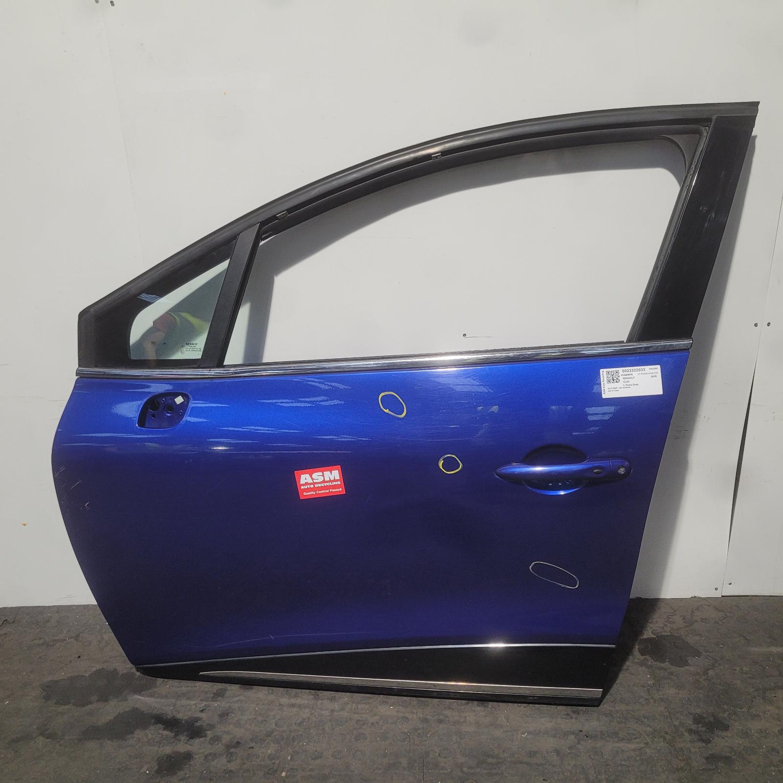 View Auto part L Front Door Renault Clio 2018