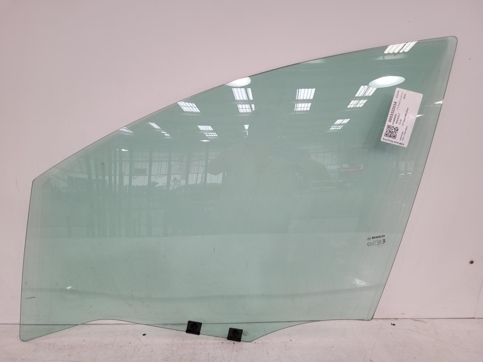 View Auto part LF Door Window Renault Clio 2018