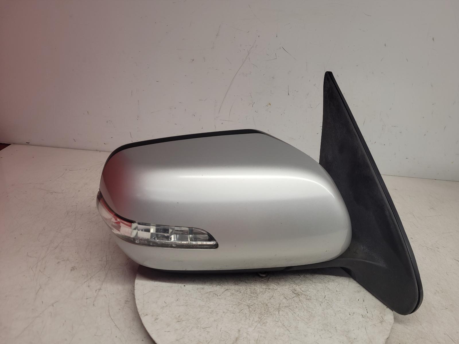 View Auto part R Door Mirror Suzuki Grand Vitara 2011