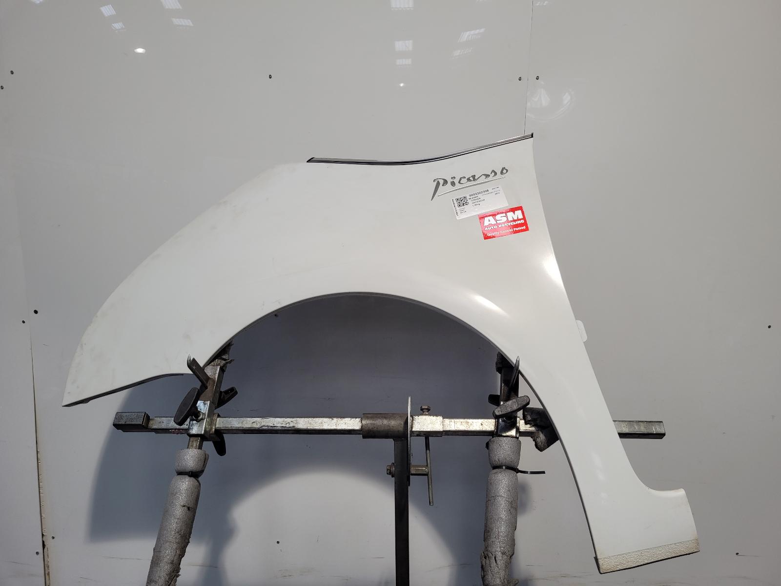 View Auto part L Wing Citroen C4 Picasso 2013
