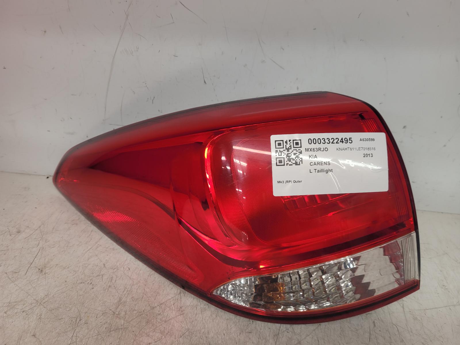 View Auto part L Taillight Kia Carens 2013