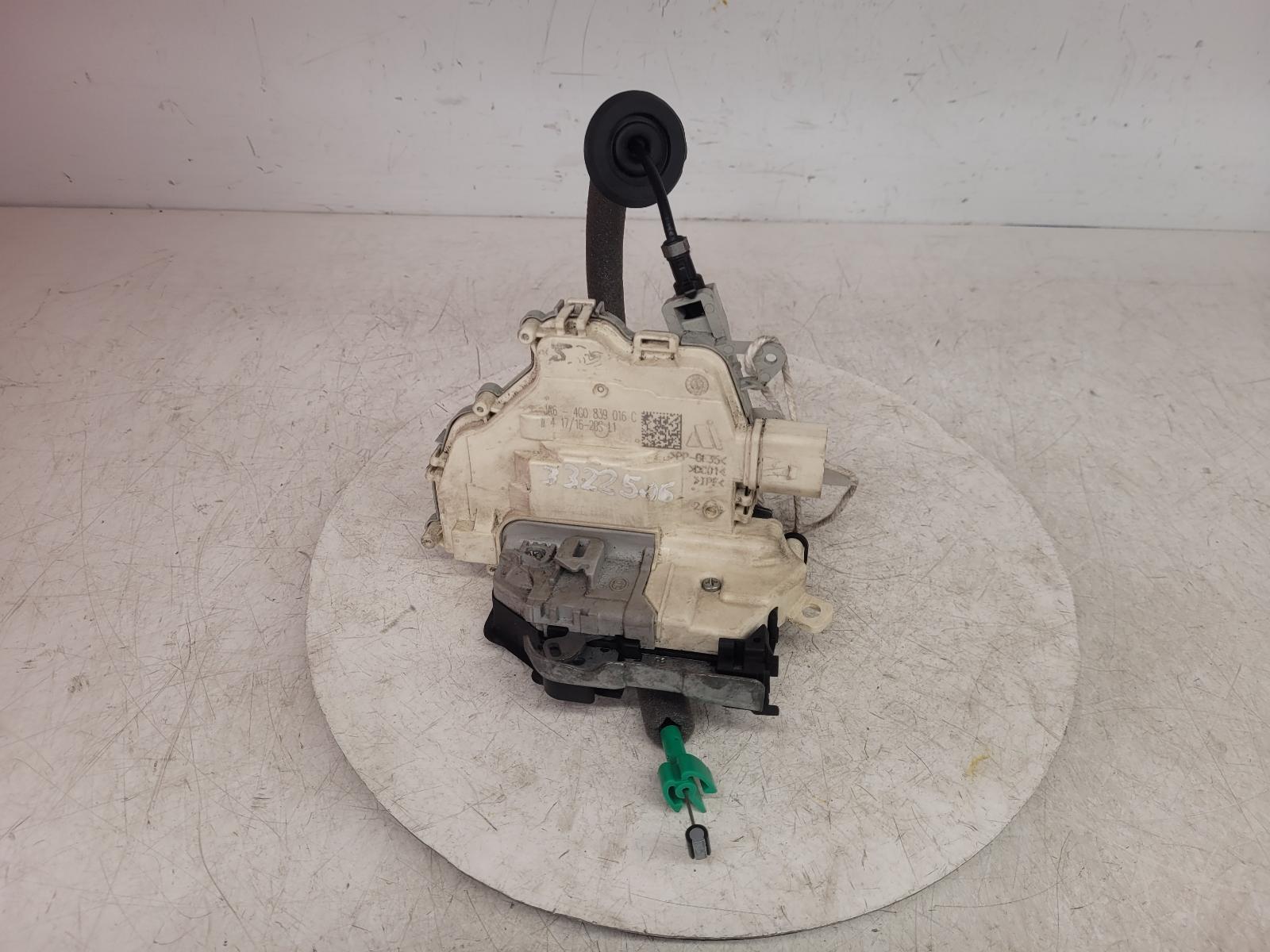 View Auto part Door Lock Assembly Audi Q3 2016