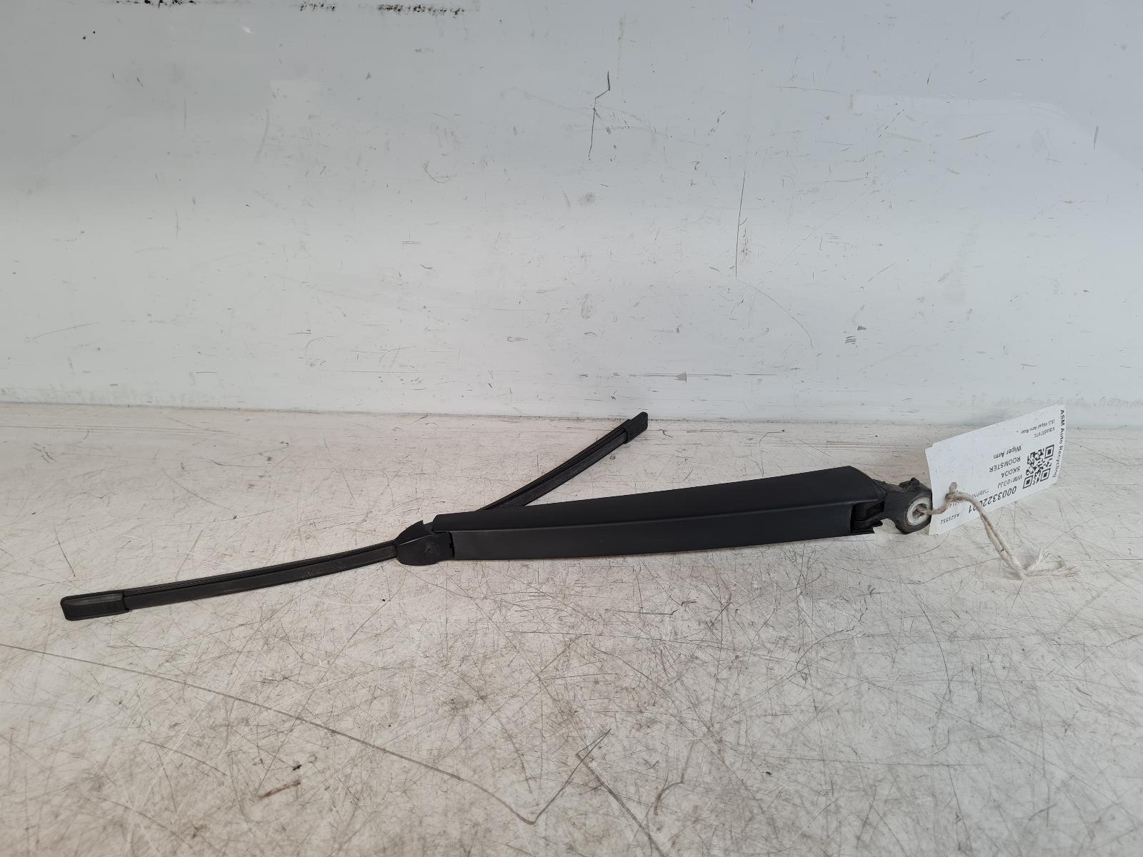 View Auto part Wiper Arm Skoda Roomster 2010