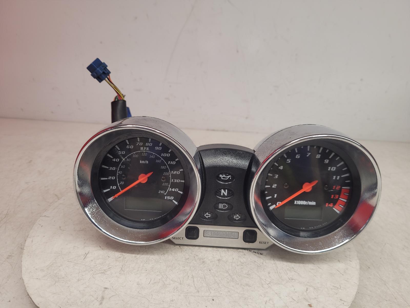View Auto part Speedometer Suzuki Gsf 600 S Bandit 2003