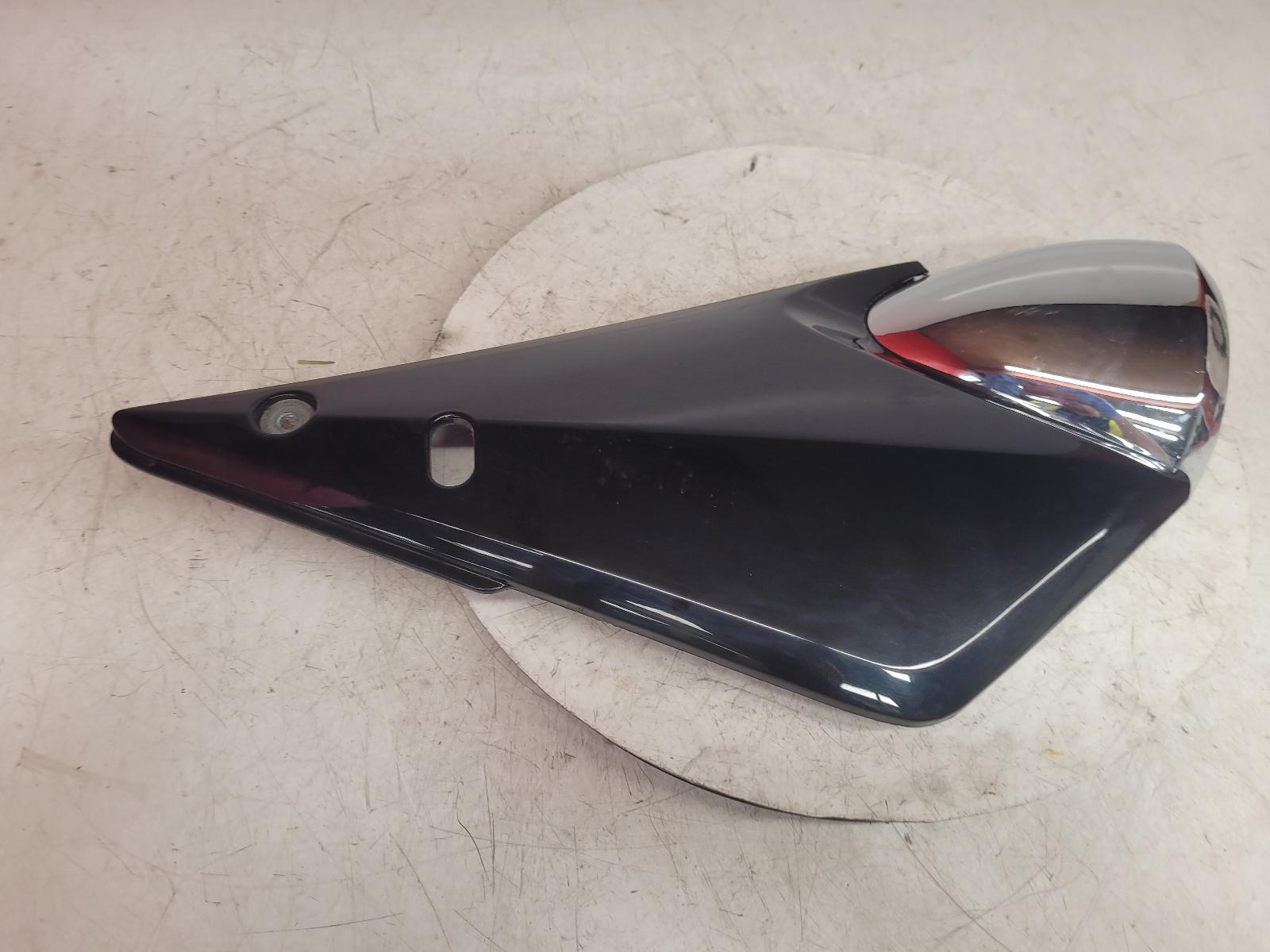 View Auto part Side Panel Right Suzuki Gsf 600 S Bandit 2003