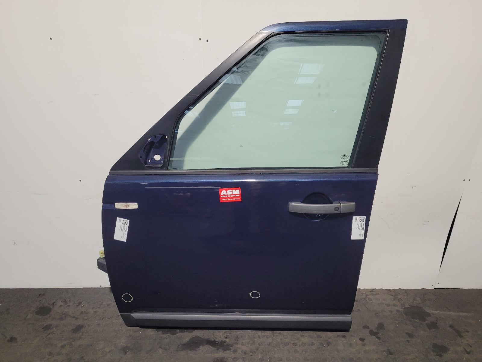 View Auto part L Front Door Land Rover Discovery 2012