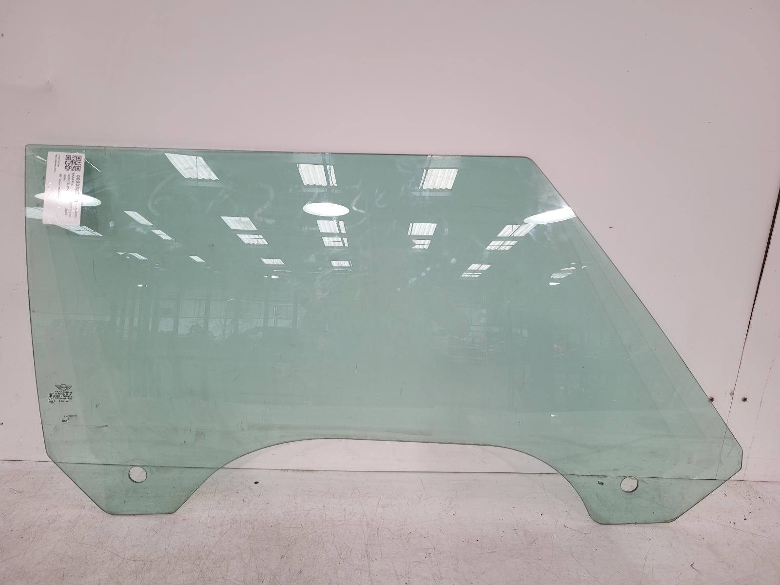 View Auto part RF Door Window Mini (bmw) Mini 2008