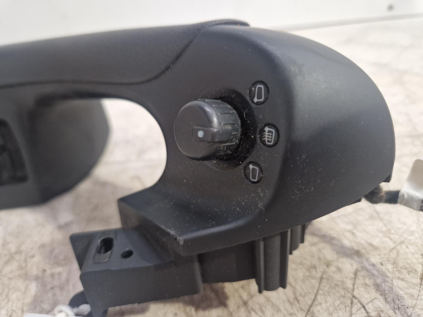 View Auto part Elect. Window Switch Audi A6 2009