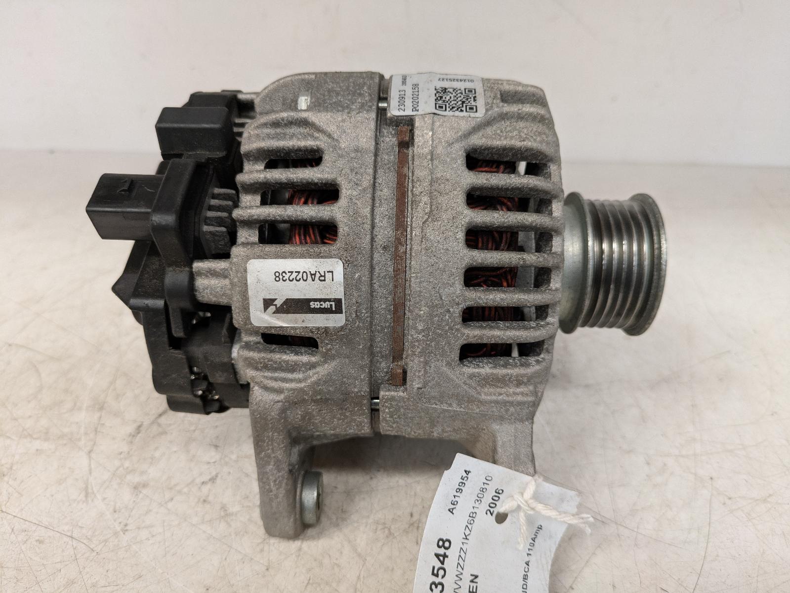 View Auto part Alternator Volkswagen Golf 2006