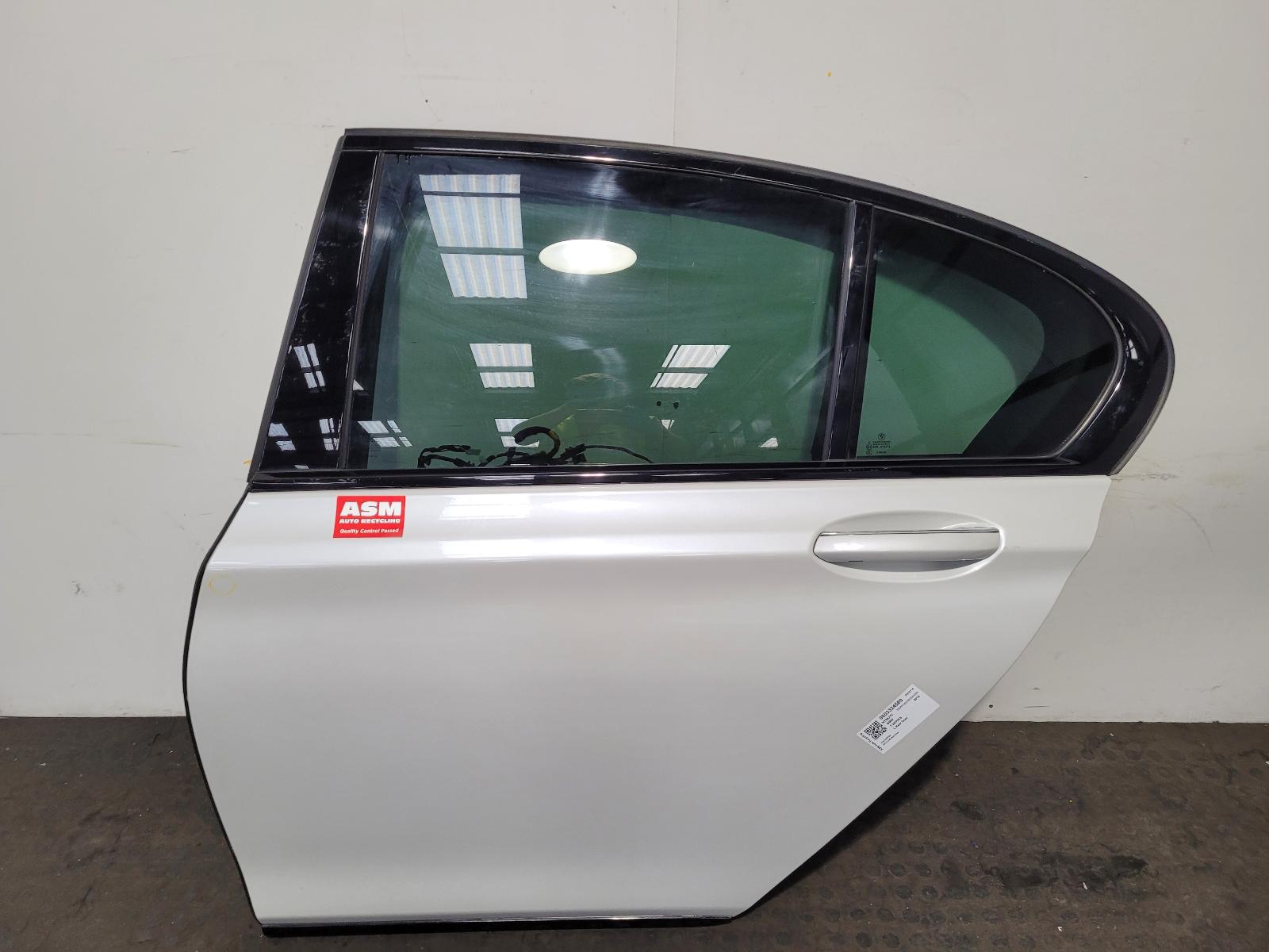View Auto part L Rear Door Bmw 7 Series 2016