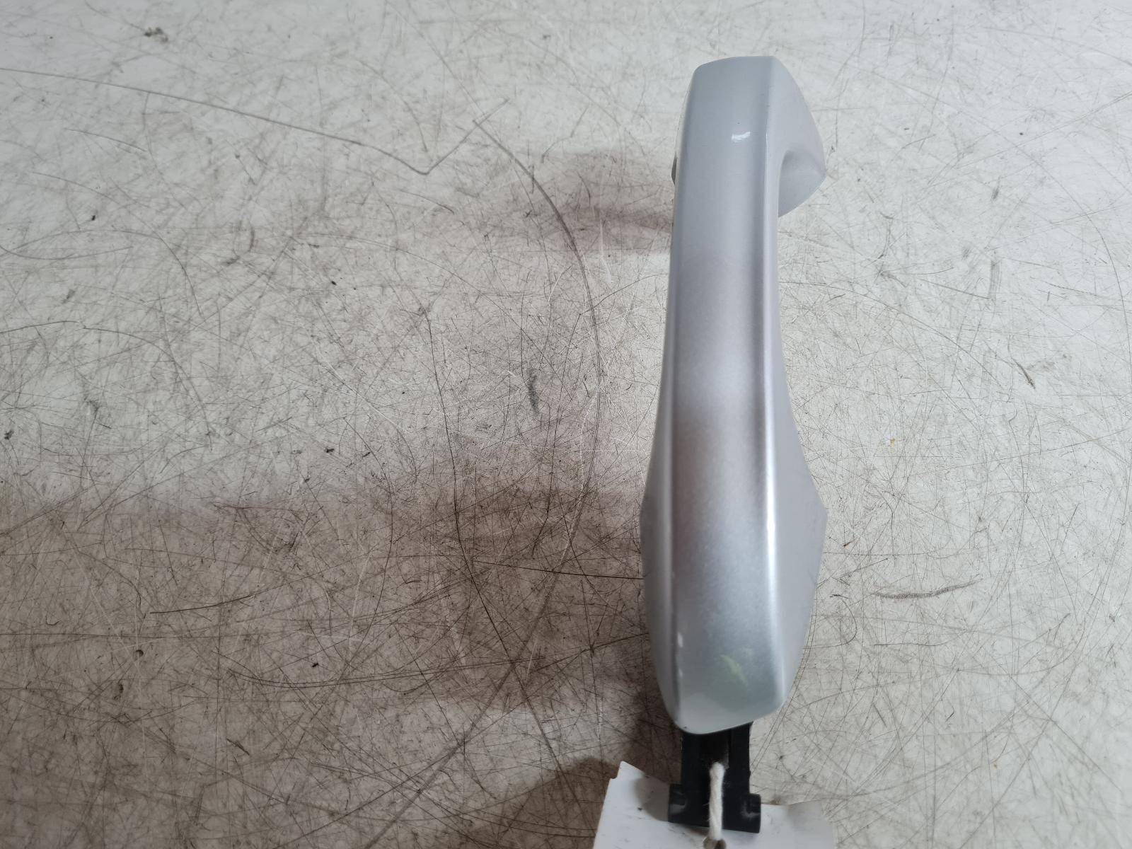 View Auto part Door Handle Volkswagen Golf 2014