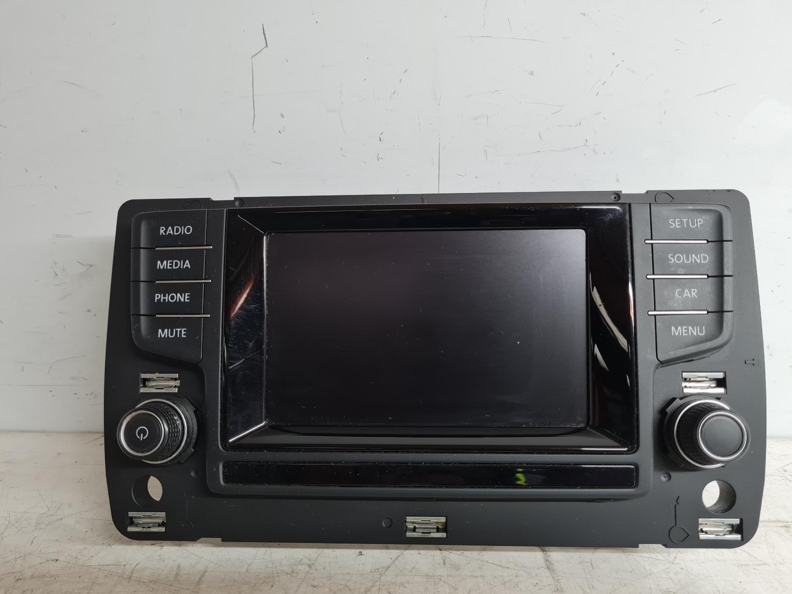 View Auto part A/V Equipment Volkswagen Golf 2014