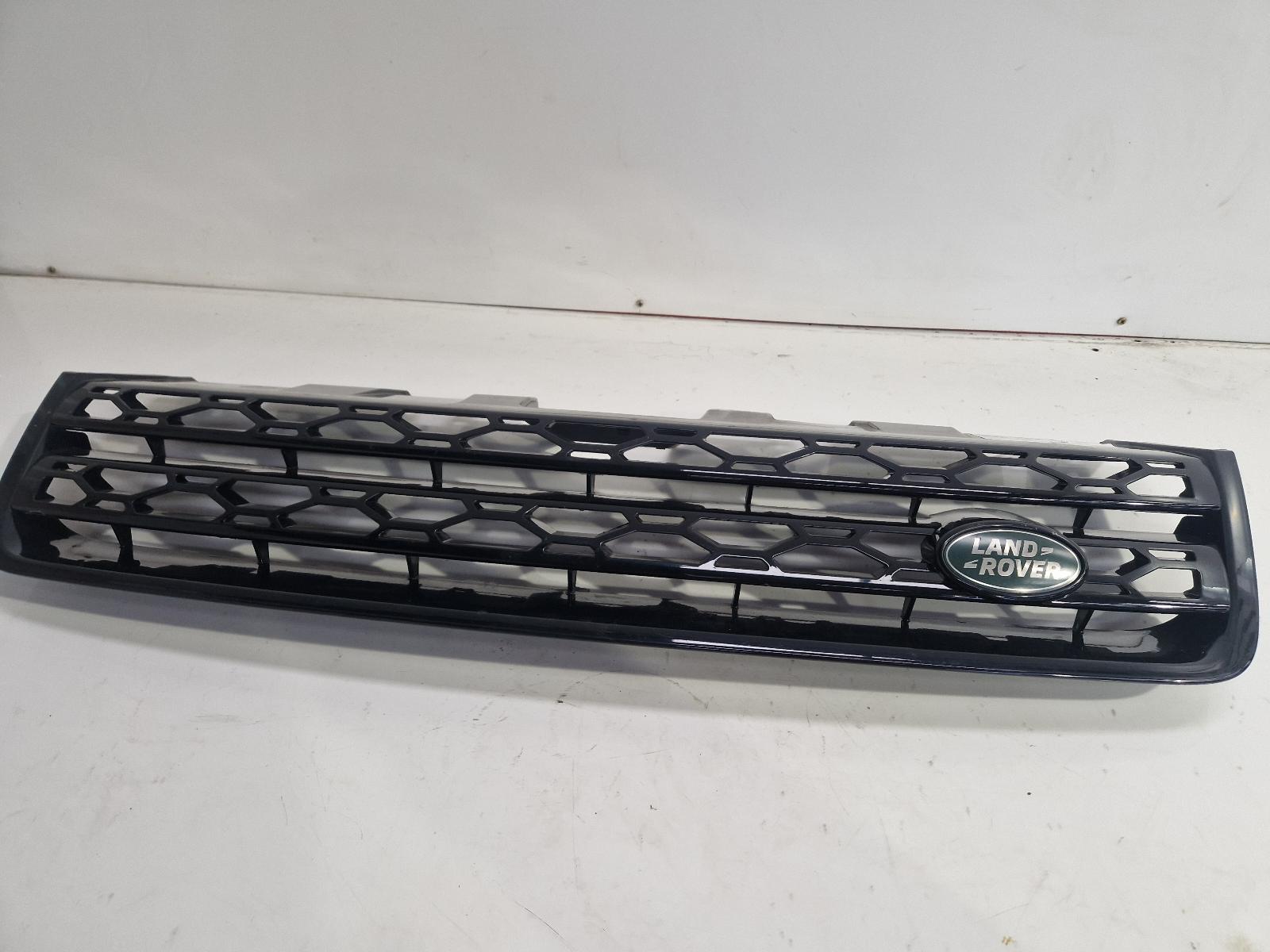 View Auto part Grille Land Rover Discovery Sport 2018