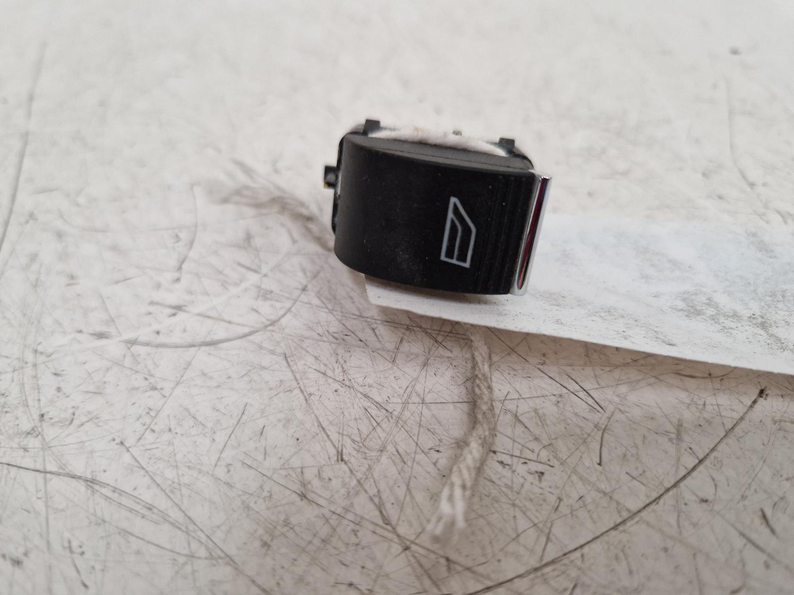 View Auto part Elect. Window Switch Ford Focus 2012